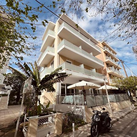 Rhodes City International Hotel מראה חיצוני תמונה