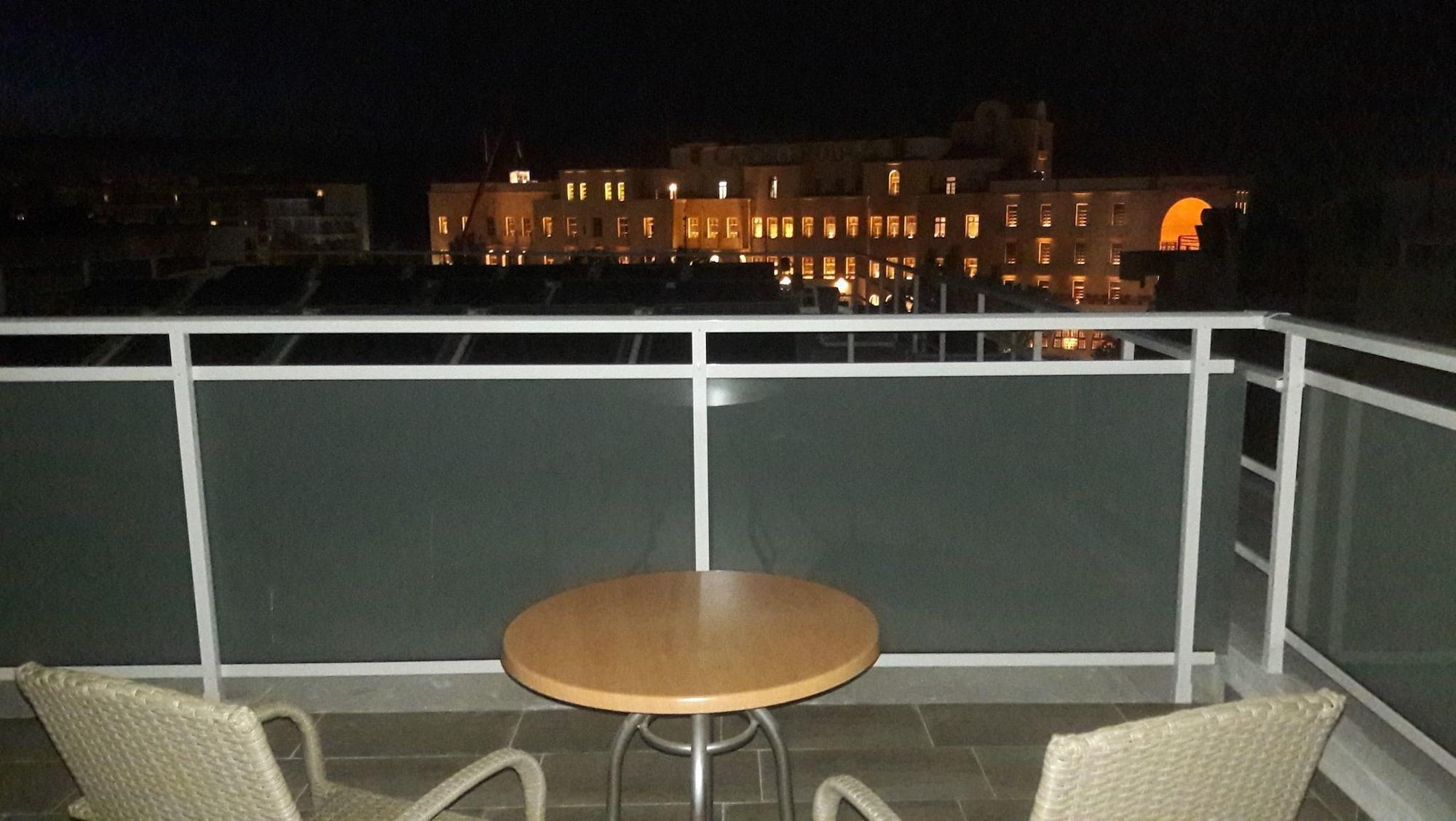 Rhodes City International Hotel מראה חיצוני תמונה