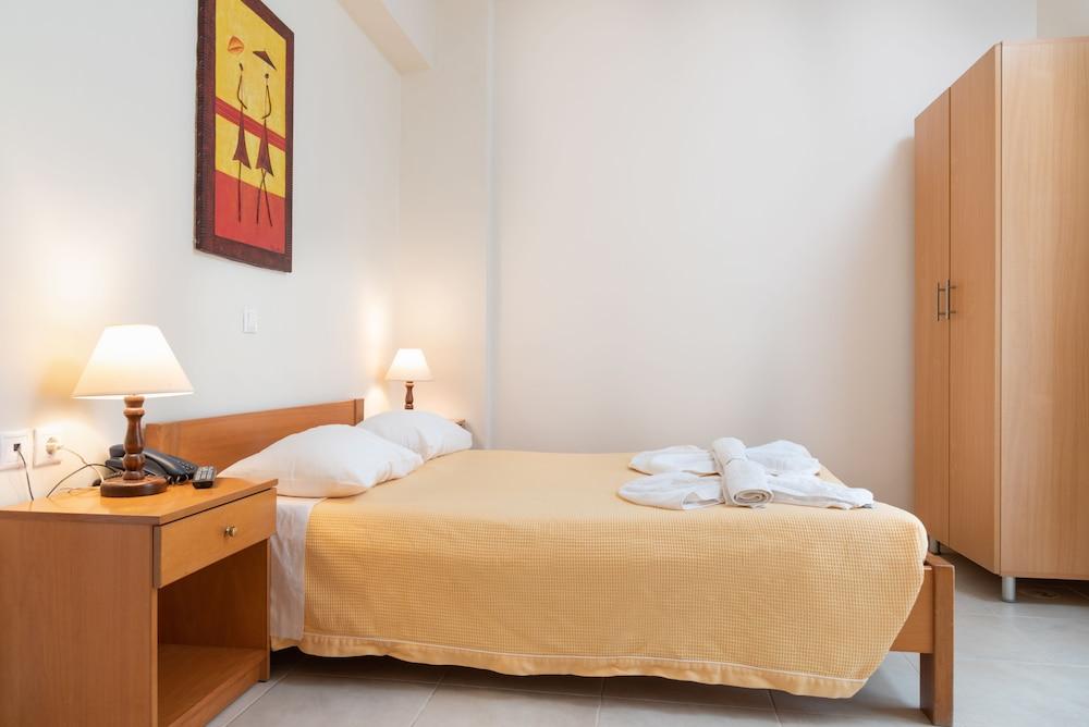 Rhodes City International Hotel מראה חיצוני תמונה